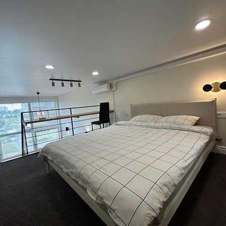 Stylish&Cozy Loft Zuvedra Near City Center Вилнюс Екстериор снимка