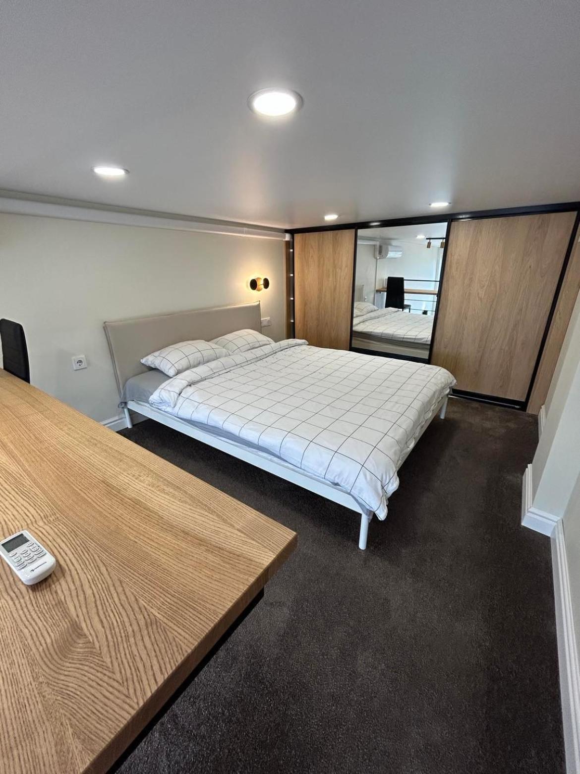 Stylish&Cozy Loft Zuvedra Near City Center Вилнюс Екстериор снимка